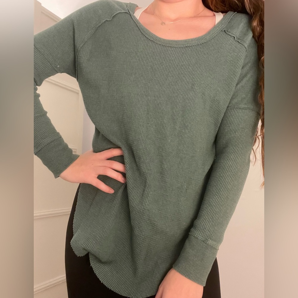 Aritzia green waffle long sleeve